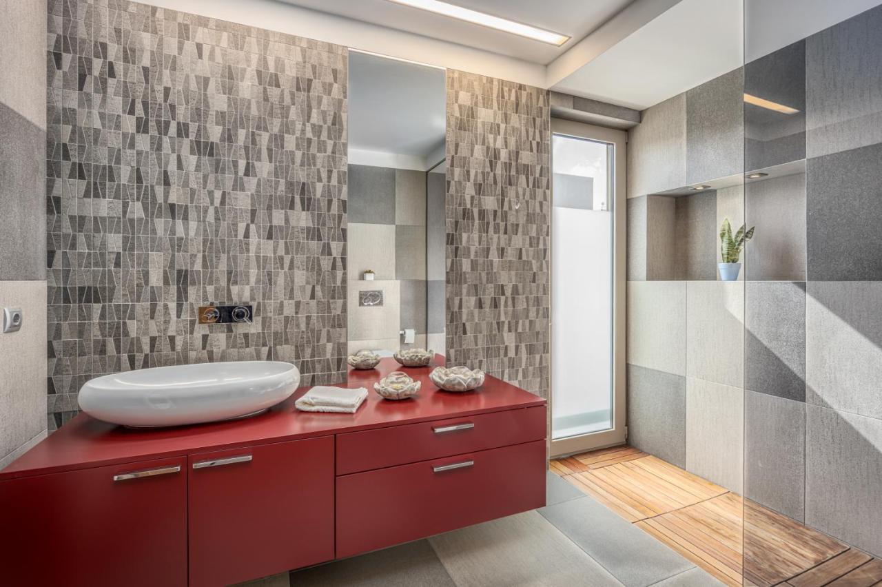Artemis Luxury Penthouse By Estia Lägenhet Heraklion Exteriör bild