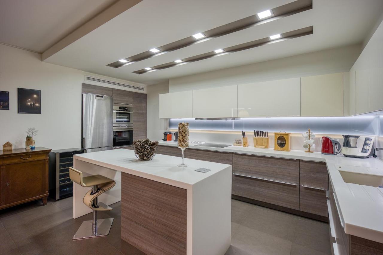 Artemis Luxury Penthouse By Estia Lägenhet Heraklion Exteriör bild